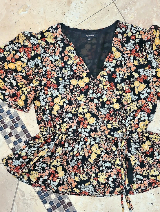 Madewell Tops - Madewell  Floral Peplum Blouse in Black & Orange Size Small